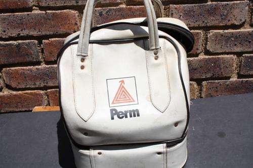 WHITE BOWLS BAG - PERM - PLEASE HAVE A LOOK