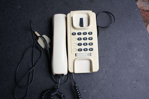 OLD TELEPHONE - PT - NO 9972 54 - WORKING - PLEASE HAVE A LOOK