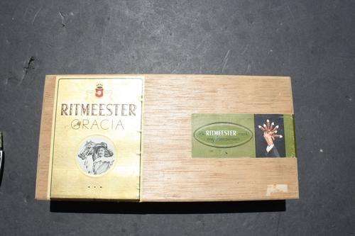 LARGE WOODEN CIGAR BOX - RITMEESTER GRACIA - 260 X 125 X 40 MM - PLEASE HAVE A LOOK