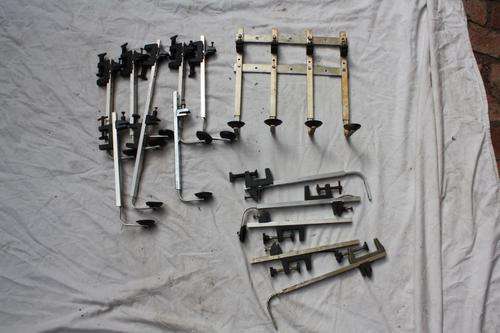 12 ALUMINIUM BOTTLE RACKS TO EXTEND YOUR BOTTLE SHELF AND 5 SPARE PARTS