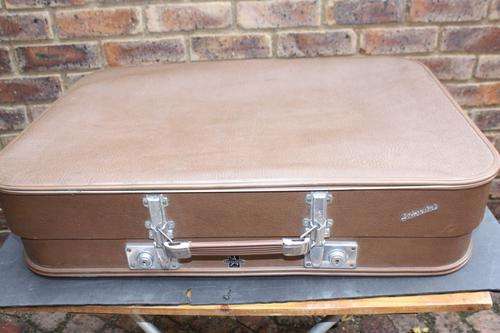 OLD SUIT CASE - 700 X 500 X 160 MM - SILVERLINE - THE THE REVELATION LUGGAGE