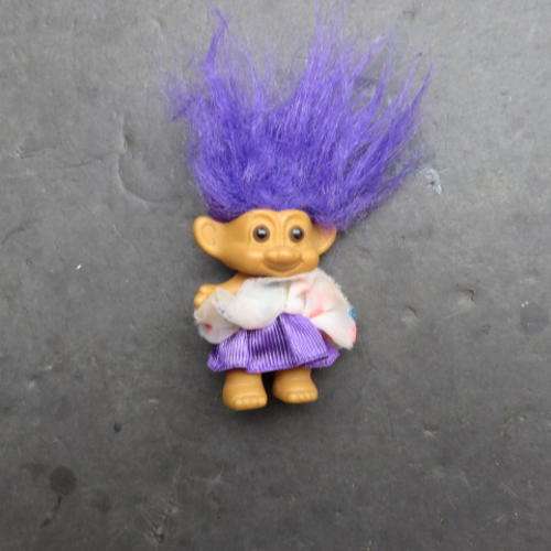TROLL - ARLENCO - PLEASE HAVE A LOOK