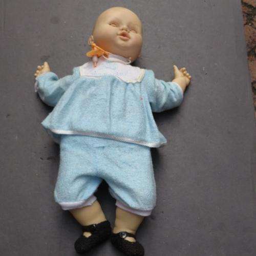 CRAZY FIFTY RAND START !! - BEAUTIFUL DOLL - 450 MM - NEEDS ATTENTION TO THE CRYING DEVICE