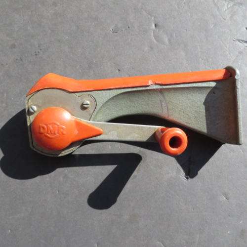 VINTAGE CAN OPENER - 180 MM HIGH - DMR - PLEASE HAVE A LOOK