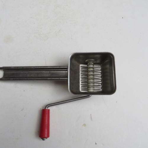 OLD GRATER - INOX - GERMANY