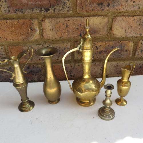 FIVE VARIOUS BRASS ITEMS AS PER SCAN