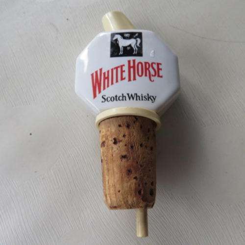 WHITE HORSE POURER