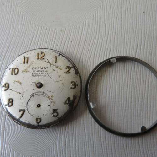 SPARE PARTS FOR WATCH - DEFIANT -  FOR RESTORATION OR SPARE PARTS ONLY