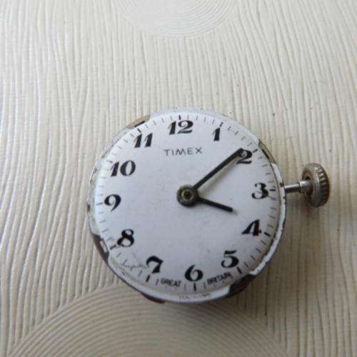 SPARE PARTS FOR WATCH - TIMEX - FOR RESTORATION OR SPARE PARTS ONLY