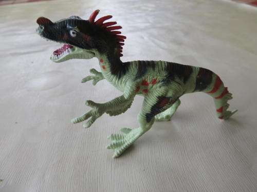 HARD PLASTIC DINOSAUR - AS PER SCAN - WILL COMBINE POSTAGE