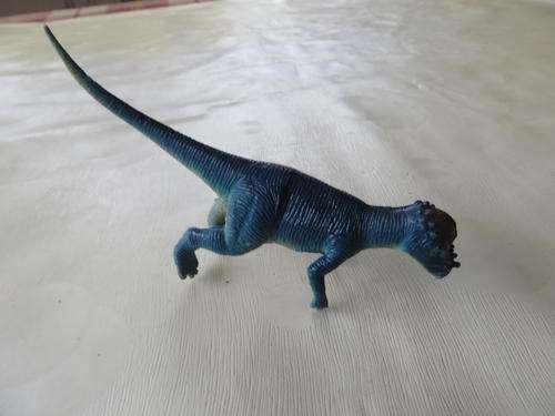 HARD PLASTIC DINOSAUR - AS PER SCAN - WILL COMBINE POSTAGE