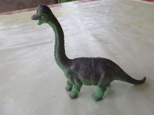 HARD PLASTIC DINOSAUR - AS PER SCAN - WILL COMBINE POSTAGE