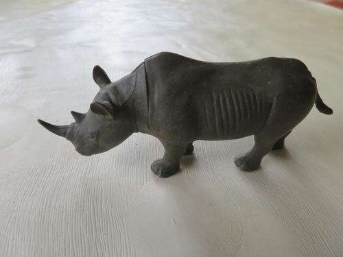 HARD PLASTIC  ANIMAL - AS PER SCAN - WILL COMBINE POSTAGE
