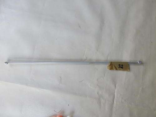 A PAIR OF KNITTING NEEDLES - SIZE 13 - AS PER SCAN