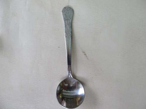 SINGLE PIECE OF CUTLERY - AS PER SCAN