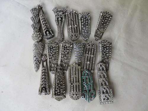 17 BROCHES / SCARF CLIPS - CUSTOM JEWELLERY - FOR RESTORATION ONLY - AS PER SCAN