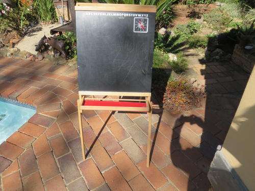 DOUBLE SIDED FOLDABLE WRITING BOARD - 450 X 400 MM - 670 MM HIGH - AS PER SCAN