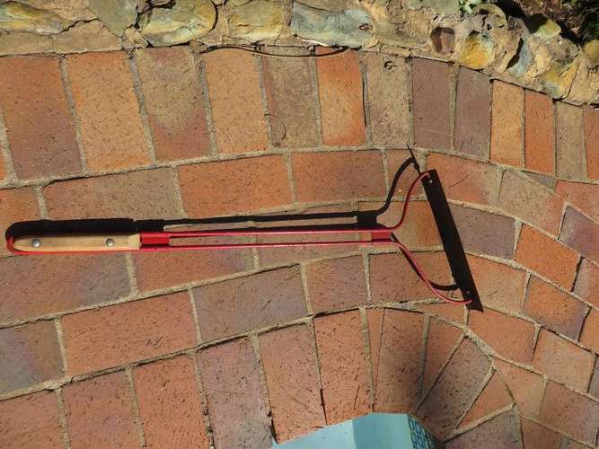 OLD WEED / GRASS CUTTER - NICE DECOR ITEM - BLADE 350 X 65 MM - 870 MM LONG