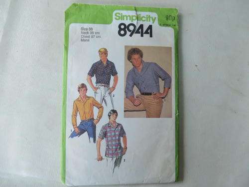 SIMPLICITY - PATTERN NO. 8944 - SIZE 38 - NECK 38 CM - CHEST 97 CM - MENS - FACTORY FOLDED