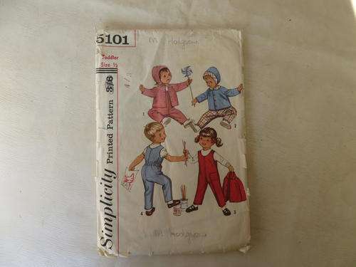 SIMPLICITY - PATTERN NO. 5101 - SIZE 1/2 TODDLER - FACTORY FOLDED