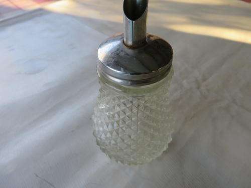 OLD SUGAR POURER - AS PER SCAN