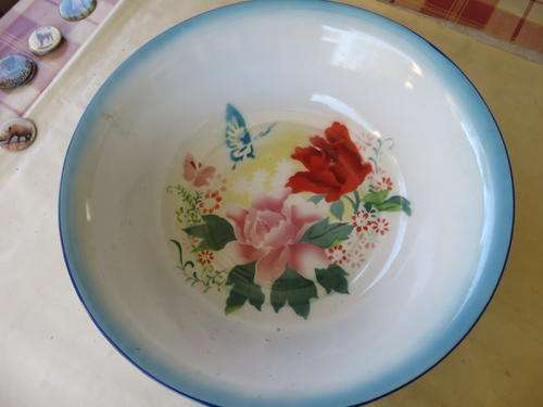 BEAUTIFUL FLORAL ENAMEL BOWL - 400 MM DIAM. 105 MM HIGH - AS PER SCAN
