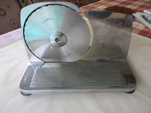 OLD PINEWARE BREAD / MEAT SLICER - AS PER SCAN - OFFER R 350.00