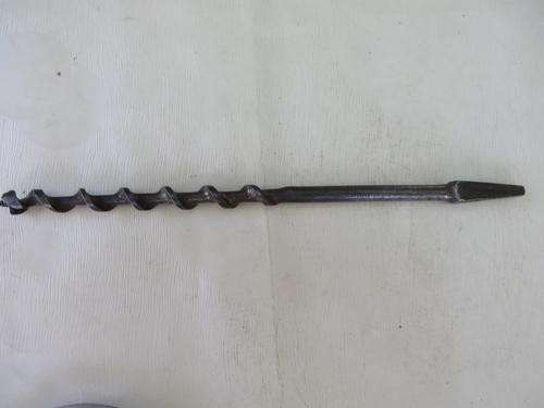 OLD WOOD DRILL BIT - APPR. 205 MM LONG - 8 MM - INTRON U.S.A. - AS PER SCAN