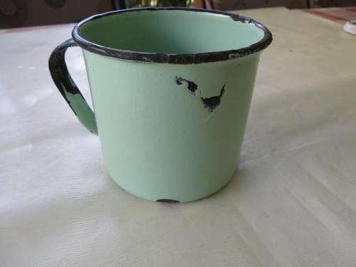 ENAMEL MUG - 85  MM DIAM. - 80 MM HIGH - AS PER SCAN