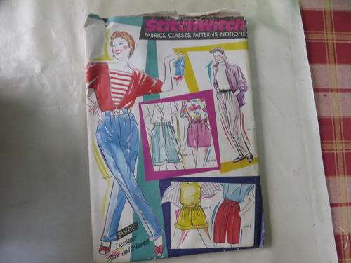 STITCHWITCH - PATTERN NO.SW06  - SIZE 6 - 22 - FACTORY FOLDED - AS PER SCAN
