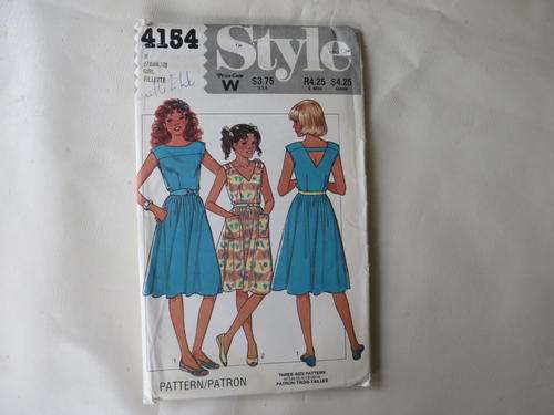 STYLE - PATTERN NO. 4154 - SIZE H 7,8 & 10 GIRL -  FACTORY FOLDED - AS PER SCAN