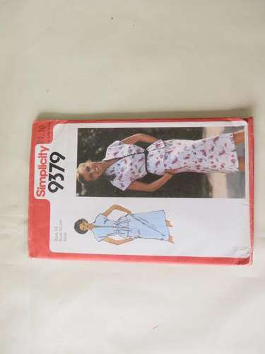 SIMPLICITY - PATTERN NO. 9379 - SIZE 14 - BUST 92 CM-  FACTORY FOLDED - AS PER SCAN