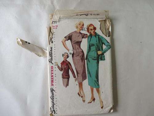 SIMPLICITY - PATTERN NO.1271  - SIZE 13 -   FACTORY FOLDED - AS PER SCAN