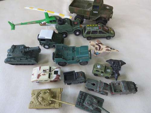 16 VARIOUS MILITARY TOYS - AS PER SCAN