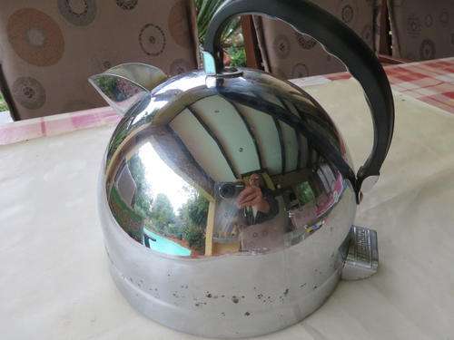 RETRO CHROME KETTLE - HOTPOINT - WORKING - INSCRIPTION 30/06/30 - BEN 42 - AS PER SCAN