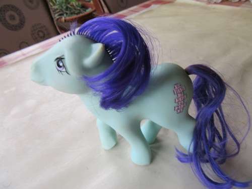 MY LITTLE PONY - HASBRO 1984 - "HOBSCOTCH" - HONG KONG - PATENT PENDING - AS PER SCAN