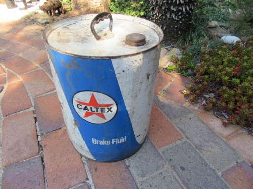 VINTAGE 20 LITER CALTEX BREAK FLUID CAN - AS PER SCAN