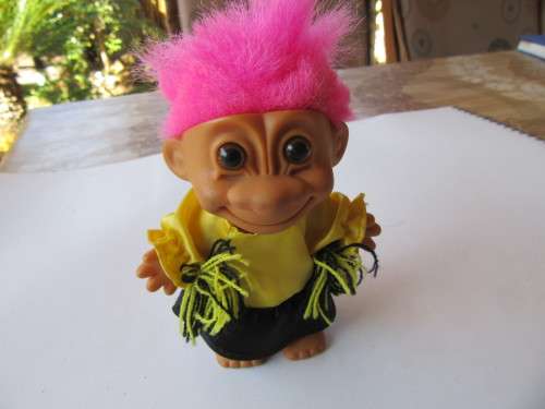 RUSS TROLL - 100 MM - MAYBE HAD A HAIRCUT - AS PER SCAN