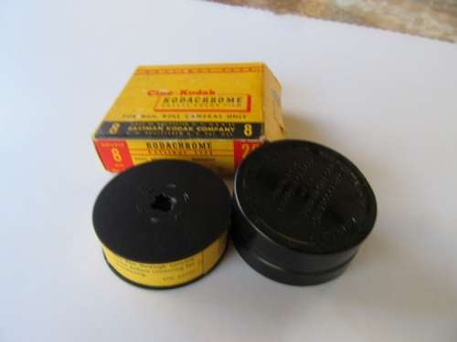 VINTAGE CINE-KODAK KODACHROME 8 MM FILM FOR ROLL CAMERAS - EXPIRY DATE AUG. 1956 - AS PER SCAN