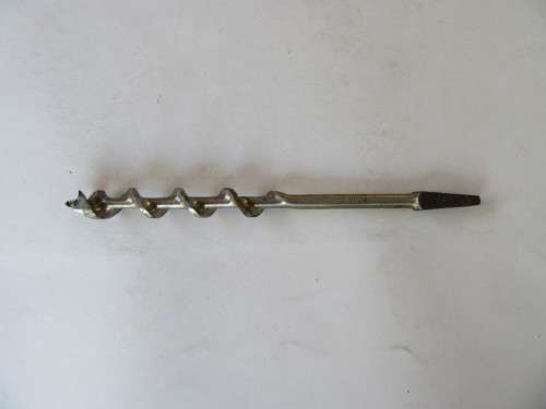 VINTAGE AUGER WOOD DRILL - 10 MM - THE IRWIN BIT - AS PER SCAN