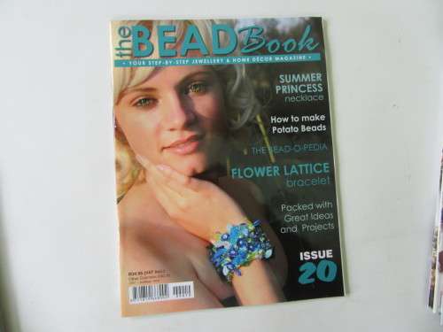 THE BEAD BOOK / MAGAZINE TO IMPROVE YOUR SKILLS AND GIVE YOU NEW IDEAS