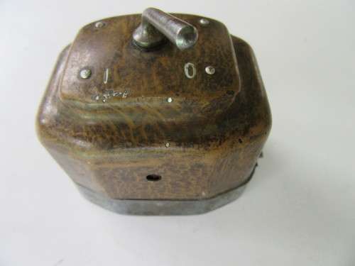 VINTAGE WIPER SWITCH - MAGNETI ARELLI - AS A COLLECTORS ITEM ONLY - AS PER SCAN