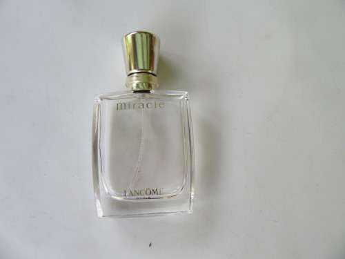 PERFUME BOTTLE - MIRACLE - LANCOME 30 ML - AS PER SCAN