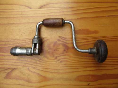 HAND BRACE DRILL - MILLERS FALLS NO. 1708 - FOR RESTORATION OR SPARES AS PER SCAN