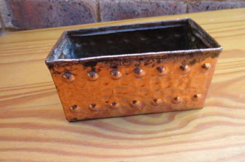 SMALL HAMMERED COPPER PLANTER - 125 X 60 X 55 MM - AS PER SCAN