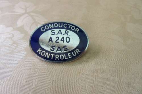 S.A.R. / S.A.S. CONDUCTOR - KONTROLEUR BADGE - A 240 - 1975 - AS PER SCAN