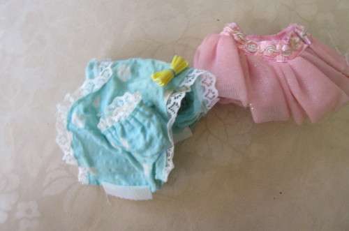 18 VARIOUS DOLLS AND OTHER ITEMS - AS PER SCAN - WILL COMBINE POSTAGE