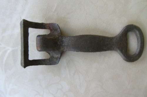 HANDLE FOR YOUR CAST IRON STEAK PLATTER - AS PER SCAN