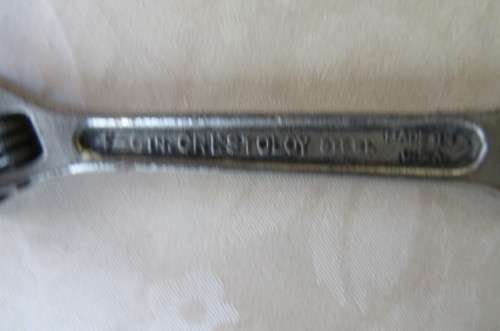 OLD DOUBLE SHIFTER - 4 - 6 INCH - CRESCENT TOOLS U.S.A. - AS PER SCAN