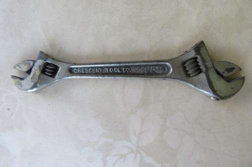 OLD DOUBLE SHIFTER - 4 - 6 INCH - CRESCENT TOOLS U.S.A. - AS PER SCAN